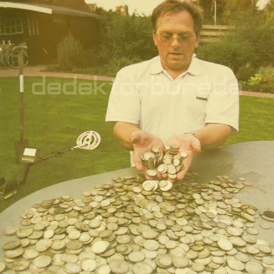 GTI 2500 Define Dedektörü Treasure Hound Eagle Eye Depth Multiplier Paket (9,5 inch ve EagleEye Başlık)